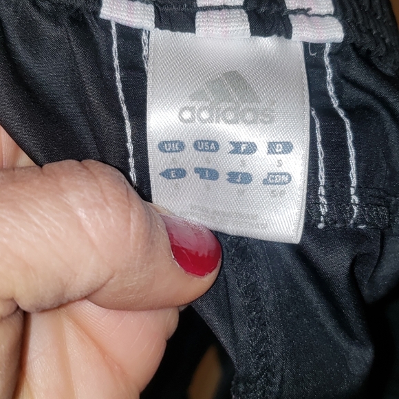 Adidas set of running shorts and tshirt. - Picture 4 of 6